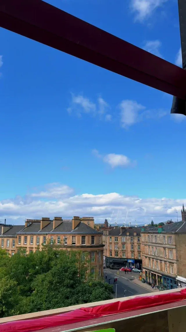 Could this be your next address? 👀A little look around The 945, from the views to the streets of Finnieston. Take a look… your next address might just be here. ✨#WestpointHomes #The945 #Finnieston #Glasgow