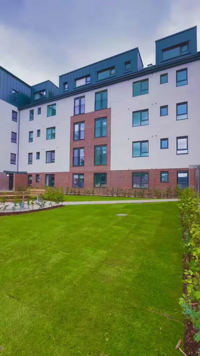 🌿 A special touch at Academy Square, PaisleyOur communal landscaping is taking shape at Academy Square, Paisley, adding a fresh and welcoming touch to this new development. 🌱It’s all starting to feel like home. 🏡#WestpointHomes #AcademySquare #Paisley #Landscaping #NewHomes #Community